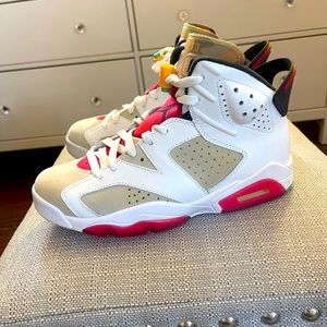 2020 Air Jordan 6 Retro 'Hare'